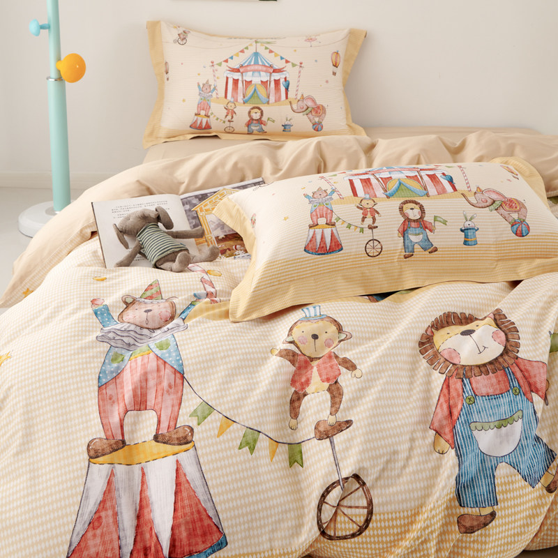 Brand Bao Li Qiaoli This autumn winter 60 pure cotton gon satin long suede cotton full cotton cartoon grinding hair children three or four pieces 