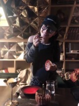 Burst Open Shoulder Sexy @ Broth 2004 Early Spring Break Hole shoulder Lazy Charcoal Grey Round Collar Pure Cotton Long Sleeve Sweatshirt