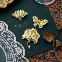 Retro enamel butterfly brooch girl Dont pin buckle Ginkgo Biloba Coat Suit Clothes Sweater Decoration Upscale 100 Hitch