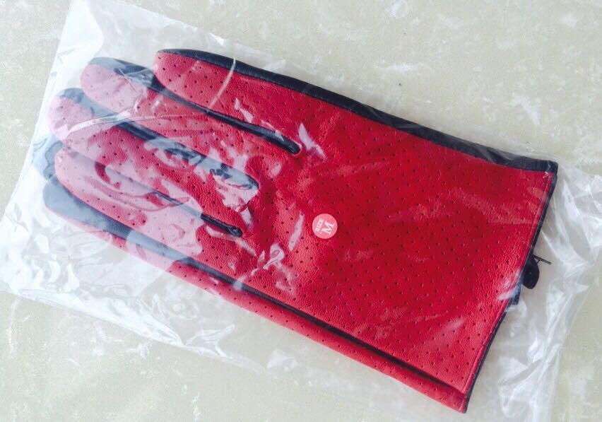 Stewardess gloves genuine China Eastern Airlines Shanghai Airlines flight attendant special sheepskin single-layer gloves red and black finger fashion all-match