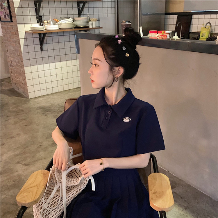 VK旗艦店 韓系polo領刺繡百褶學院風短袖洋裝