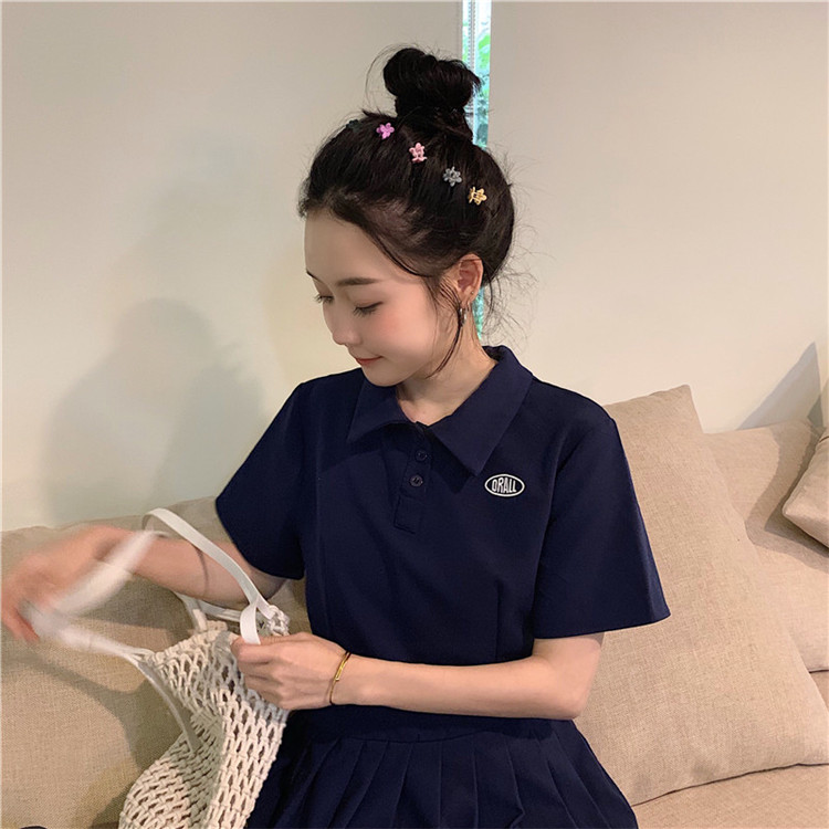 VK旗艦店 韓系polo領刺繡百褶學院風短袖洋裝