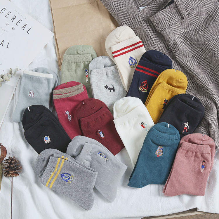 A19 DAY DAN SUPER VALUE SMALL THINGS SELF-LEAVE RECOMMENDATION CUTE Small embroidery pro-skin Silo Stockings do not back out