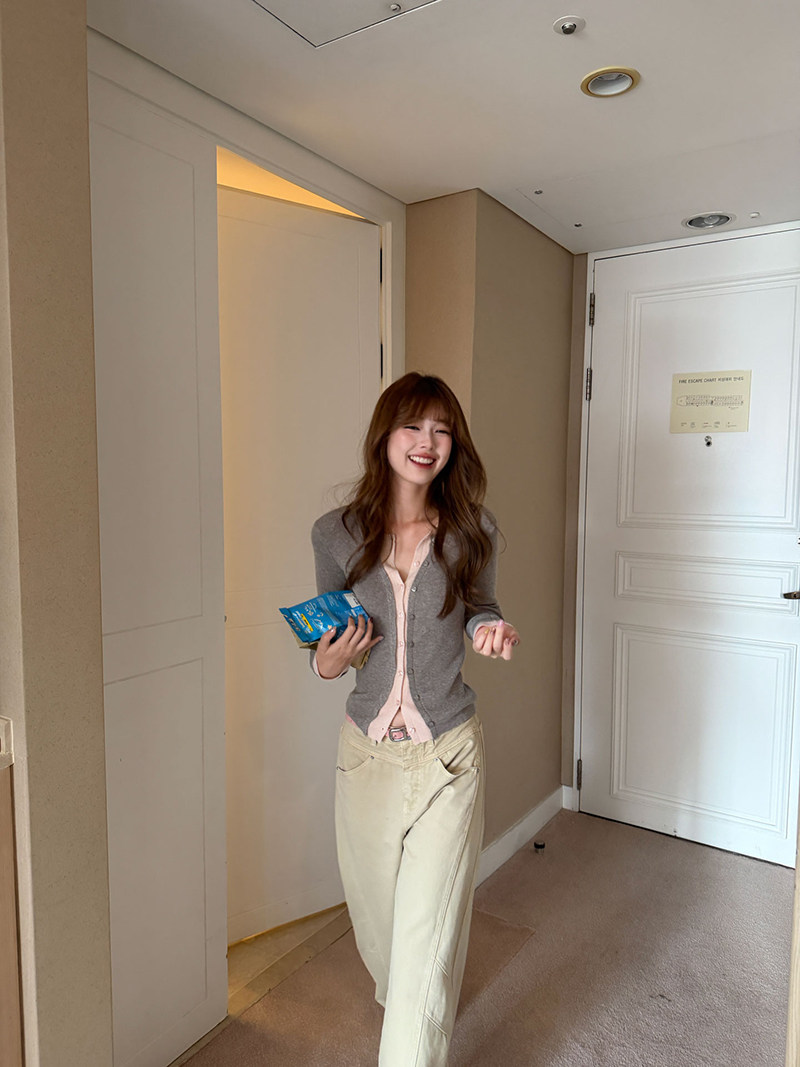 im ~까지 세련된 스택 음악 한 부서 계층의 감각 몸매 가꾸기 맨위 여성 페이크 레이어드 패치워크 색상 양모 니트 오픈 가디건 상세 이미지 16