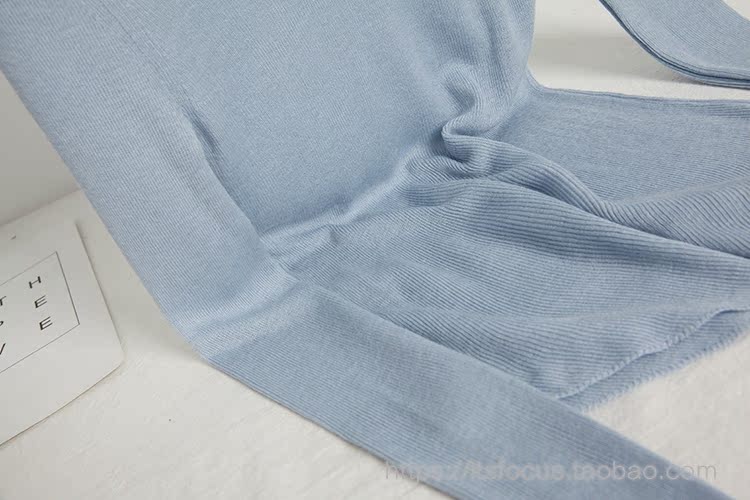 Áo len hai dây, mỏng với áo len dài tay thon gọn, áo crop top nữ màu trơn quần áo nữ