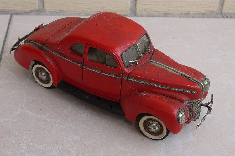 1940 Ford DELUXE COUPE Classic Car Model MBI