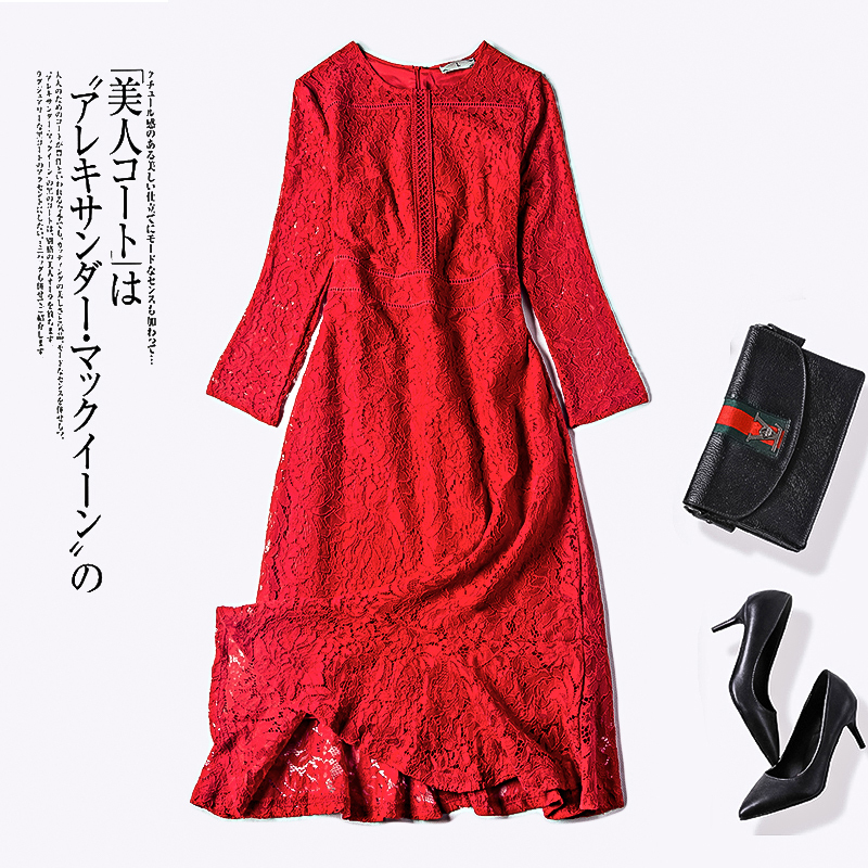 Plus-Size Red Lace Dress for Women, Covers the Belly, Hides Fat, Reduces Age, Elegant and Slimming, Stylish Plus-Size Women's Clothing
