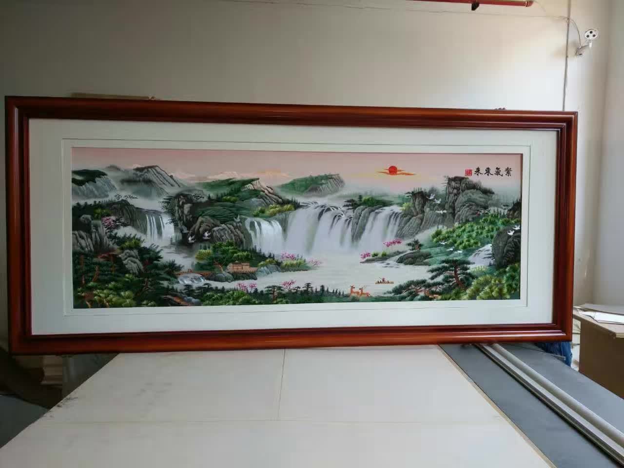 Suzhou embroidery living room background wall decoration painting silk thread imitation handmade landscape purple air Donglai Defeng craft gift decoration finished product