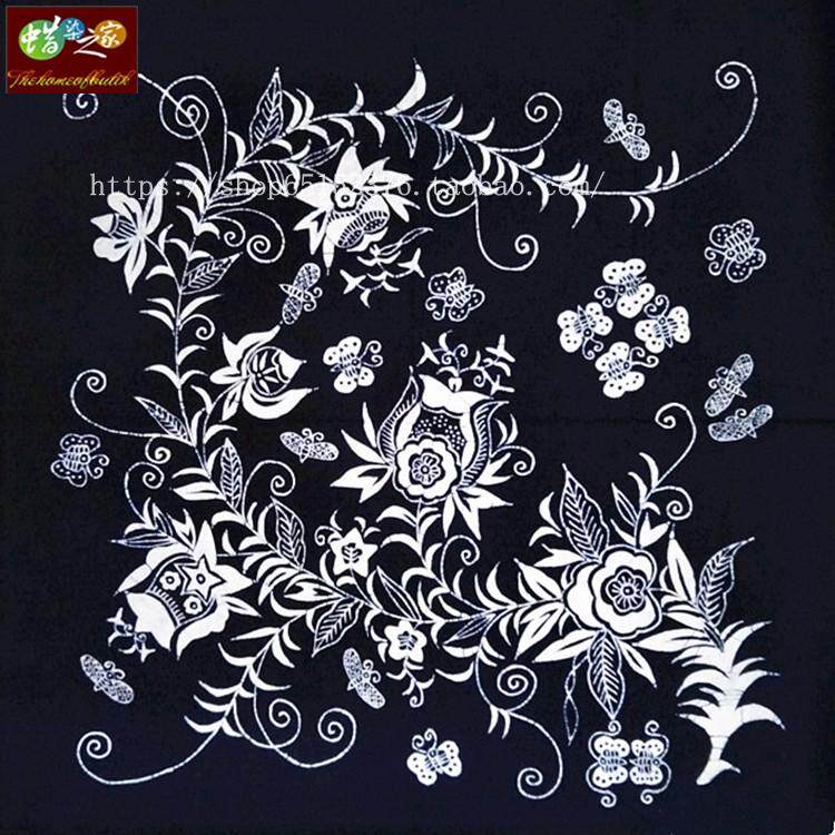 Batik Dyeing Table Cloth Guizhou Miao Wax Dyeing and Wax Dyeing and Decorative Wall-hanging Small Tablecu Bouquet Fruits 93 * 93