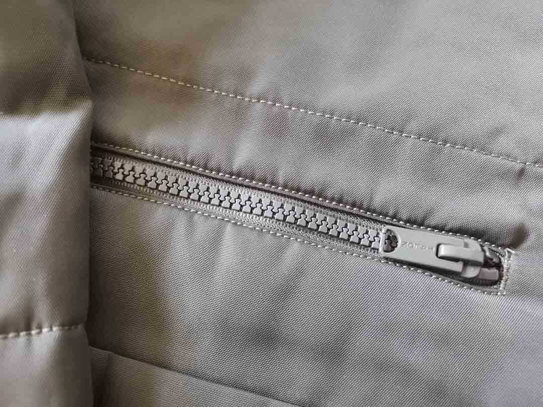 Yeezy season 3 куртка бомбардировка бомбардировщика машина грамм 其它（服饰） 