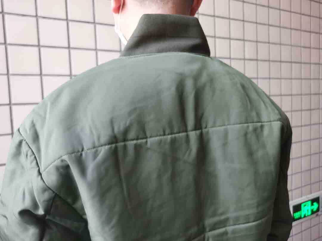 Yeezy season 3 куртка бомбардировка бомбардировщика машина грамм 其它（服饰） 