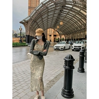 Синяя юбка подвески