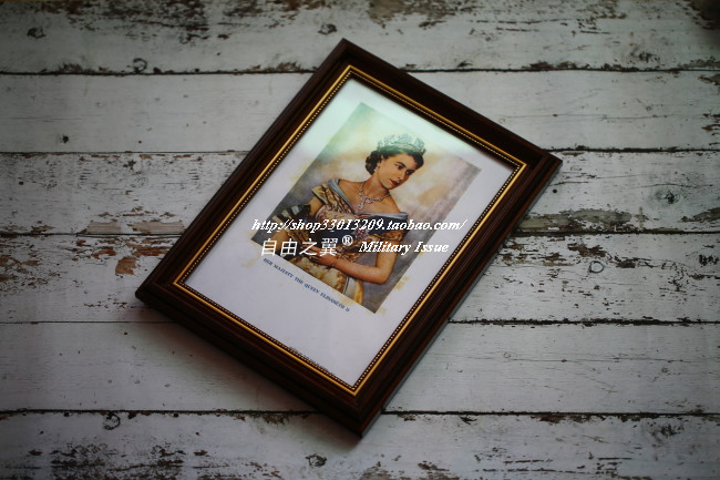 RHKP EIIR standard hanging image used in Hong Kong in the 1960s and 1970s