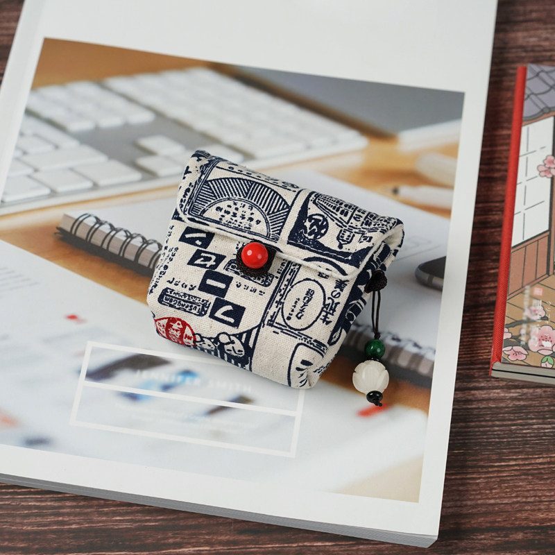 Suitable for Marwalker Fitpods Bluetooth headphone charging case protective sleeve containing cloth bag dust-proof scratchproof bag