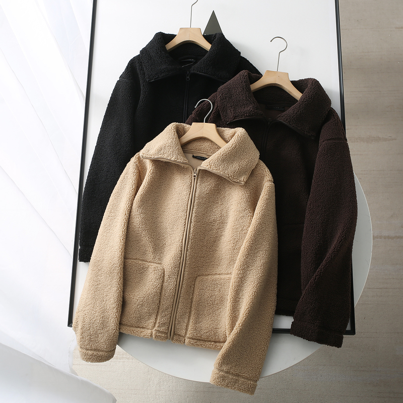 German Style Teddy Fleece Jacket for Women, Lapel Collar, Autumn and Winter, Warm, Casual, Practical, Loose Fit, Plus Size Short Jacket German Style Teddy Fleece Jacket for Women, Lapel Collar, Autumn and Winter, Warm, Casual, Practical, Loose Fit, Plus Size Short Jacket