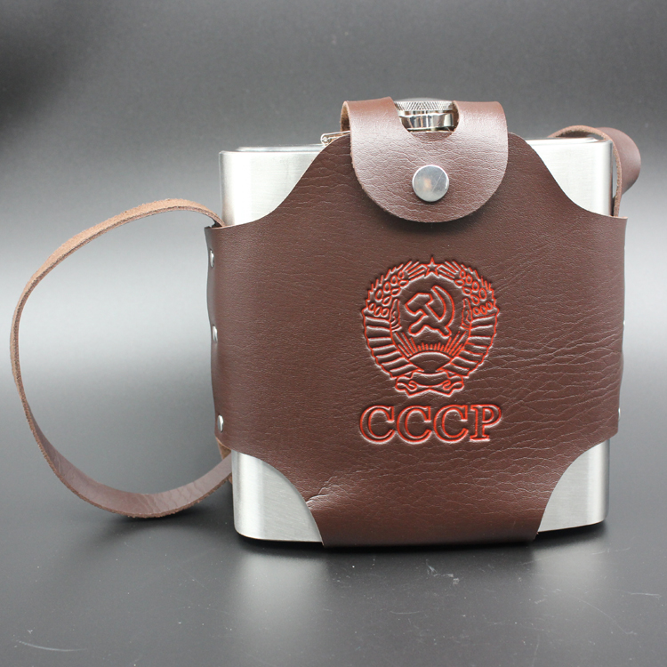 38 ounces of portable outdoor portable stainless steel Army wine jug 2 catkettle Russian wine with CCCP liquor bottle