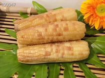 Xishuangbanna sweet waxy corn vacuum packaging instant 18 sticks 10 sticks box fresh steamed glutinous grain
