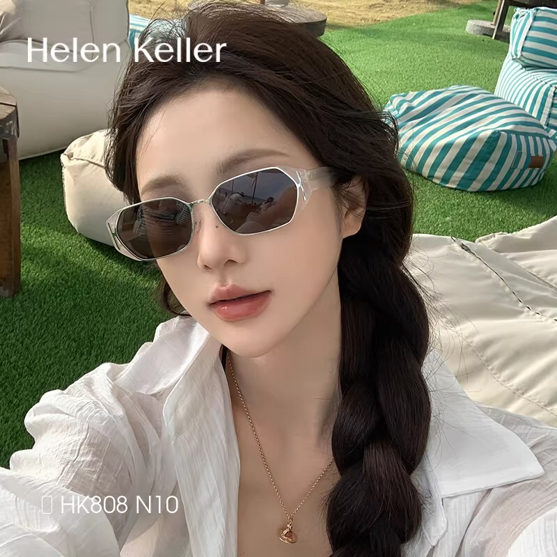 【Small Ice Cube】Helen Keller New Style Textured Square Frame Trendy Sunglasses Lightweight Sunglasses for Women Hk808