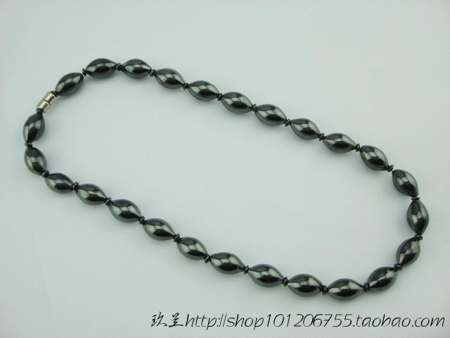 Magnetic black gallstone Exquisite magnet Rice bead necklace Health care energy stone jewelry send friends and family