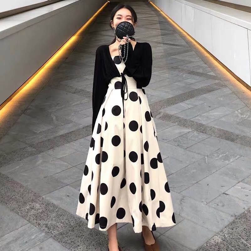 Puffy princess camisole skirt suit drawings physical paper kraft paper white paper clothing pattern