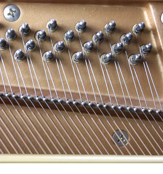 Nhập khẩu đàn piano KAWAI dọc nhập khẩu Nhật Bản ban đầu được sử dụng dòng đàn piano dành cho người lớn mới bắt đầu - dương cầm yamaha p95