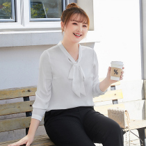 (clear cabin RMB80 ) big code womens clothing 2022 micro fat sister spring clothing snow-spinning shirt with 200 catty of professional shirt
