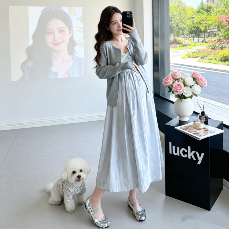 Early Autumn New Korean-Style High-End Loose Lace V-Neck Maternity Dress Slimming Knit Cardigan Set Early Autumn New Korean-Style High-End Loose Lace V-Neck Maternity Dress Slimming Knit Cardigan Set