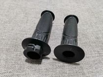 Applicable to Universal in Euro 2 Qiaoge 100 fuzhei left and right handle set Oiler grip single throttle