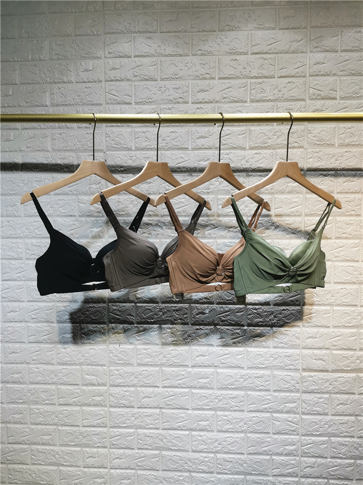 1181 Ladies 4 Color Silver Circle Ultra Soft Cut Label B Cup Thick Cups Bra