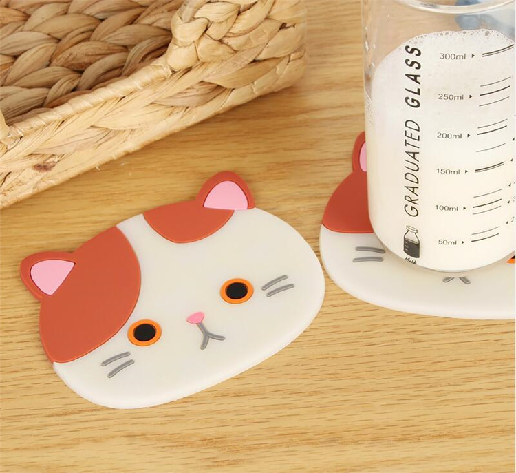 8245 Special No Discount Outlet Korea Original Single Cartoon Silicone Dining Mat Creative Heat Insulation Cup Mat 27g