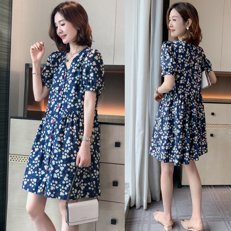 Blue Crush Dress Woman Summer 2023 New European Station European Bubble Sleeve Short V - collar Gas Shirt
