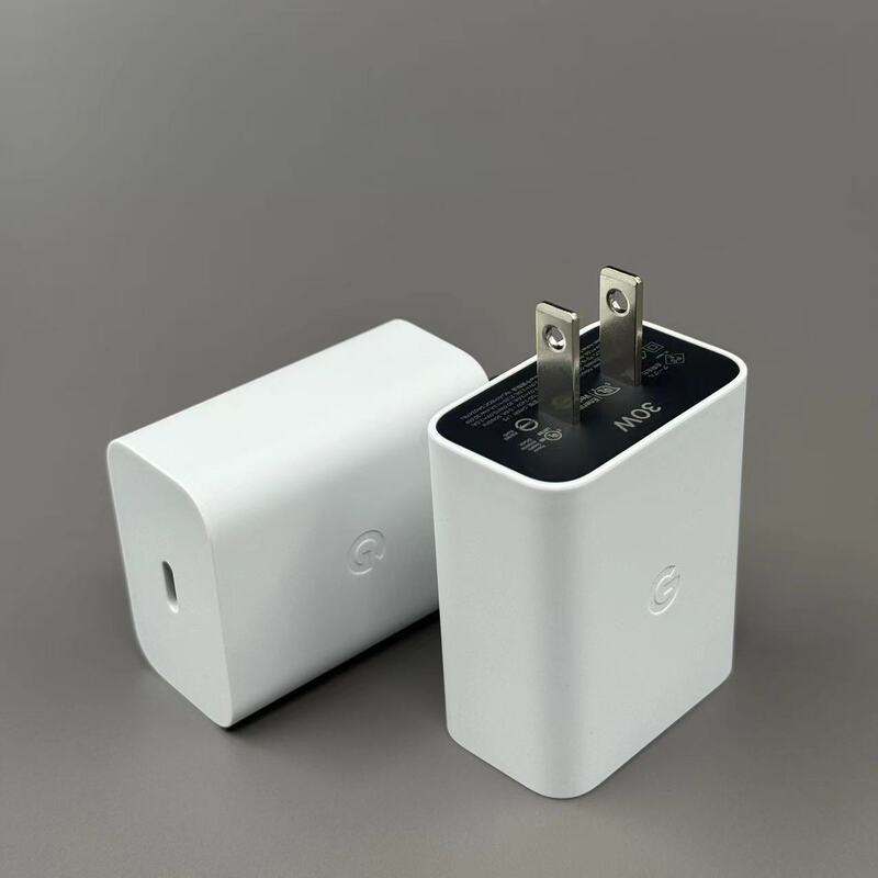 Google's Original 30W Pd3.0 Fast Charger Supports Pps Protocol and Is Suitable for Pixel6/ iPhone 15 /14/13/ iPad /Samsung S22/S21 Xiaomi
