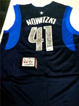 NBA Basketball Dallas Mavericks Dirk Nowitzki Kidtrey Autographed Jersey Collection