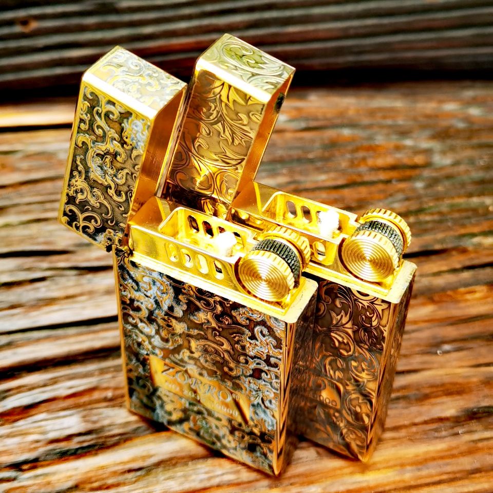 经典传承与现代设计的交融：解读佐罗煤油打火机的独特魅力