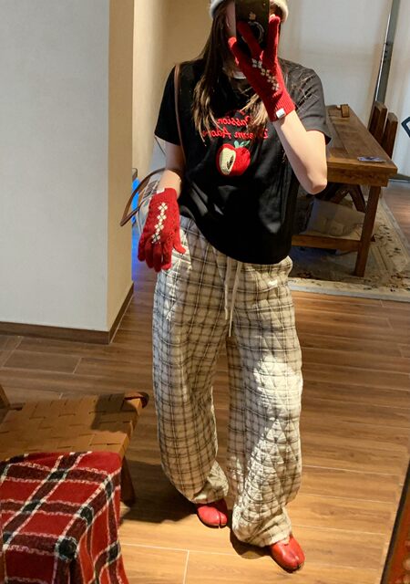 Shenzhen niche design women's 25 autumn and winter new retro rhombus cotton trousers warm loose casual lace-up floor-length trousers