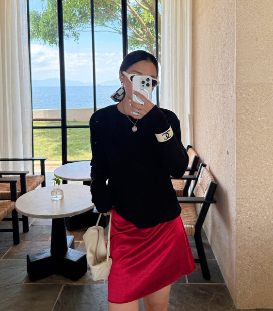 Shenzhen Nanyou niche design retro A-line skirt acetate silk cool temperament versatile 25-year-old summer new skirt