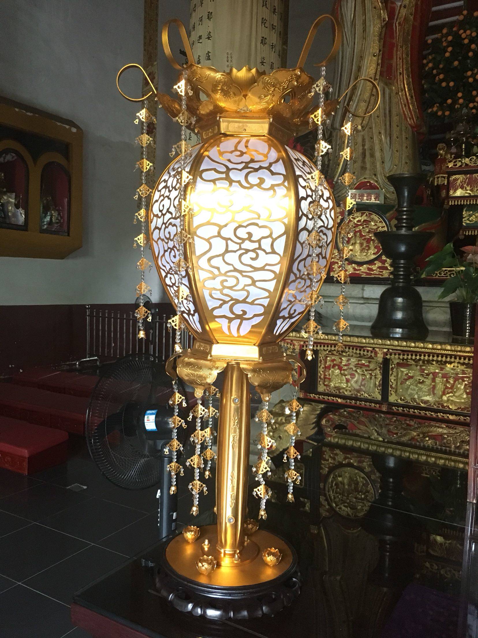 A Mi Led Palace Lantern for the Lights Temple Buddhist Hall Decoration Buddang Taiwan Liu Jinn Crafts Do N't Fade Factory Direct pairs 