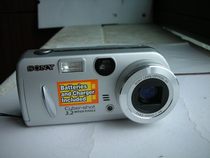 Extremely new Sony P62 digital camera No. 5 battery