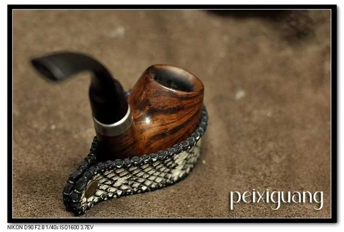 Кожа змеи, полноценная ручная работа, ведро дыма, ретро -роскошная труба, трубные кронштейны и бойцы чистая ручная работа