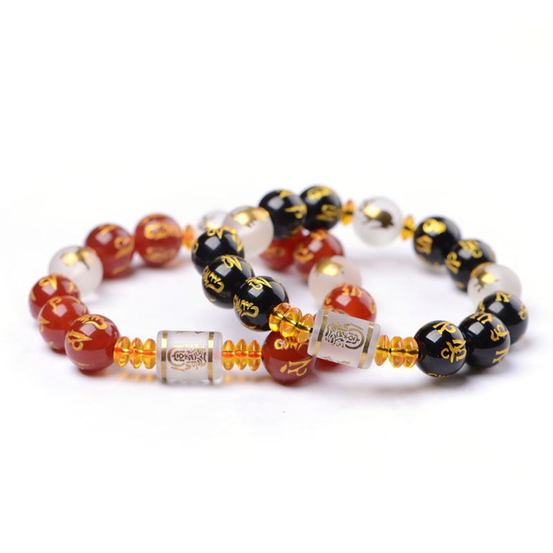 It belongs to the Helmmy not 2022 Pig Rabbit's Beidou Three-odd-year-old hand-made of three sheep rabbits to hand over the men and women