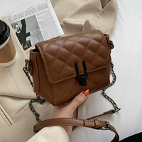 Светло-коричневый