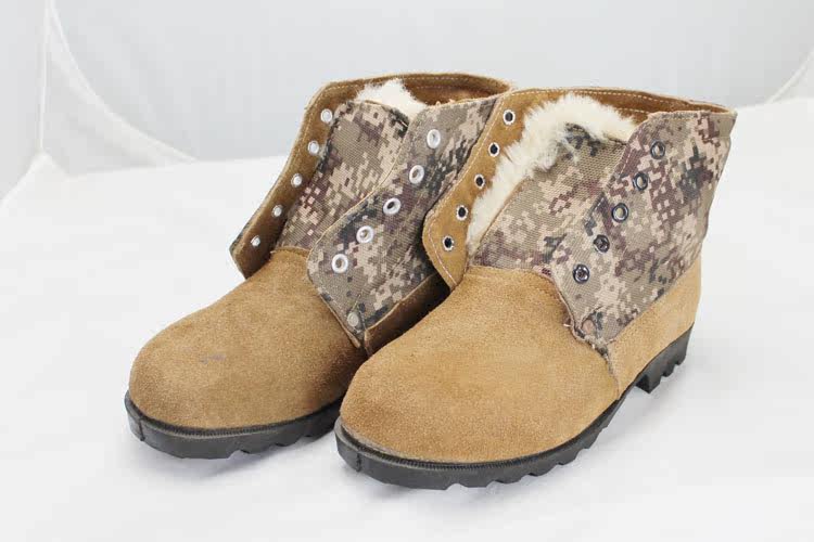 Boots militaires pour homme - porter - Ref 1398687 Image 15