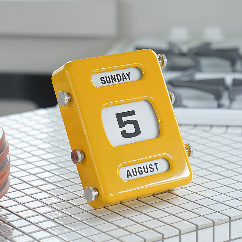 Japanese Dulton Metal Calendar Manual Page Turner Perpetual Calendar Desk Calendar Simple Desktop Ornament Hanging Decoration Japanese Dulton Metal Calendar Manual Page Turner Perpetual Calendar Desk Calendar Simple Desktop Ornament Hanging Decoration
