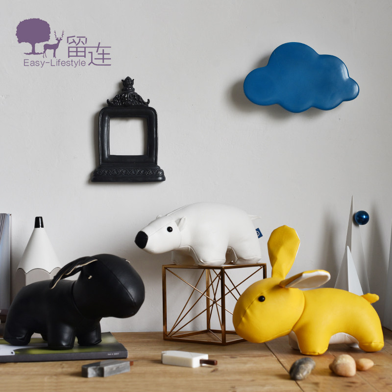 Staying with modern minimalist polar bear rabbit leather doll decoration animal doll living room home bedroom decoration