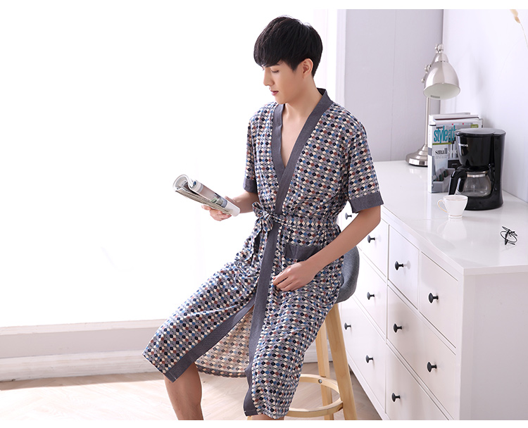 Áo ngủ nam cotton đồ ngủ mùa hè Nhật Bản kimono áo choàng tắm mùa hè bông áo choàng tắm thanh niên ngắn tay áo phần mỏng
