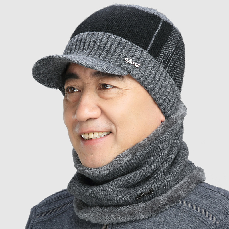 шапка старика. головной убор для стариков. старик в кепке. шапка старика. шапки для пожилых мужчин.