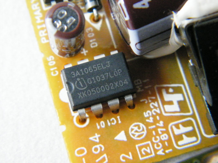 Bảng điều khiển trò chơi Sony PSP gốc psp1000 2000 3000 sạc PSP cầm tay sạc trực tiếp máy chơi game cầm tay nintendo