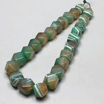 Natural silk wrapped high oil coated green old agate necklace size 11 5x10 0mm material creative gift