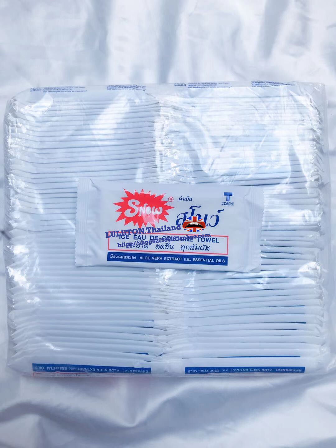 Thai cool wet wipes ancient dragon scents portable wet towel ice town back ice and clean 100 pieces of clothing
