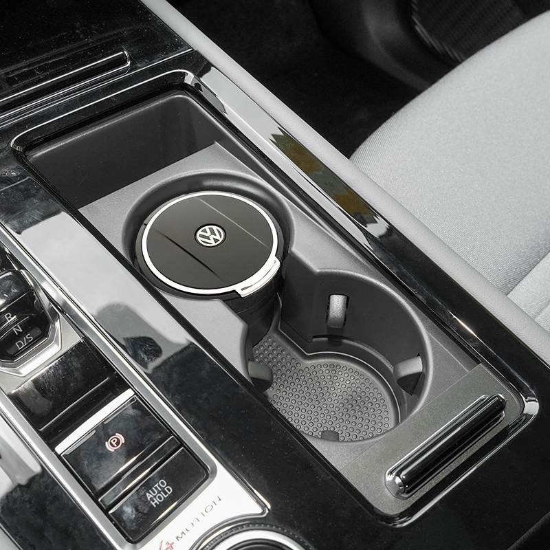 Suitable for 17-22 fus-en-X retrofit Cars Ashtray Multifunction with luminous in-car Supplies